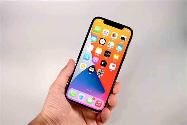 牙克石苹果手机维修分享iOS 14.2修订版已到，专属iPhone 12系列 